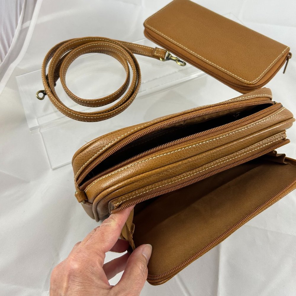 Pebbled Faux Leather Crossbody Bag and Clutch - Picture 14 of 14